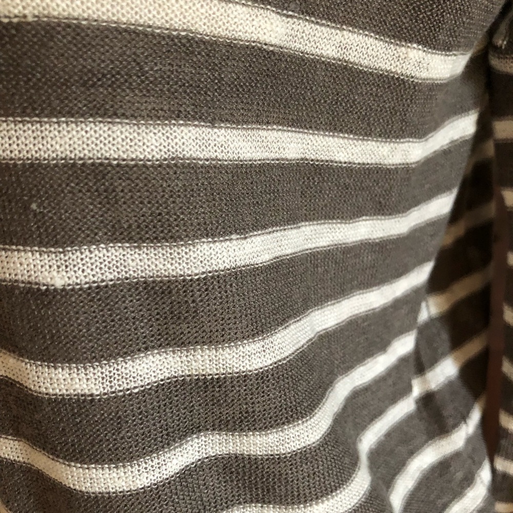 VINCE. Linen Stripe Pullover Sweater - Picture 3 of 5